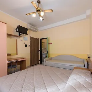 2* Hotel Santa Maria